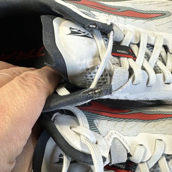 Altra Torin 6 Mens Size 9 Gray Red Athletic Running Shoes Sneakers AL0A7R6T264 main image 5